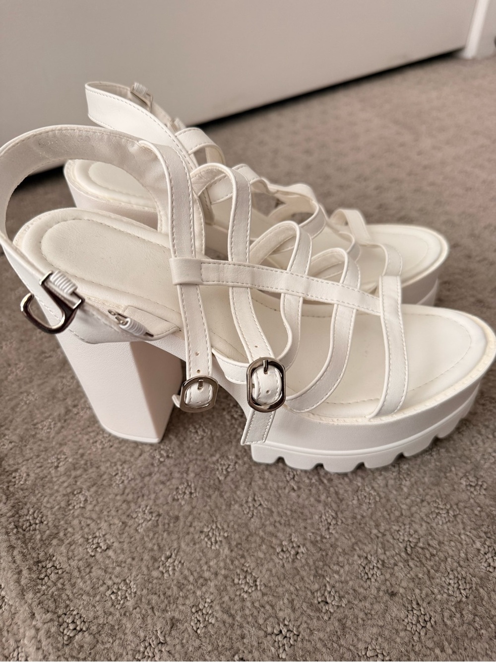Chunky White Platform Strappy Sandals